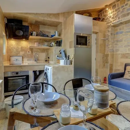 Le Coin Vintage - Familial - Hypercentre - Charme - Rent Immo * Dijon